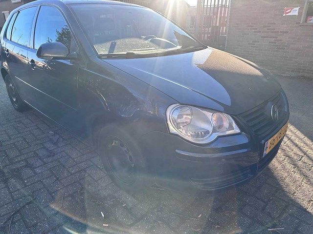 Volkswagen - polo - 1.4-16v comfortline - 86-tb-jz - afbeelding 16 van  18