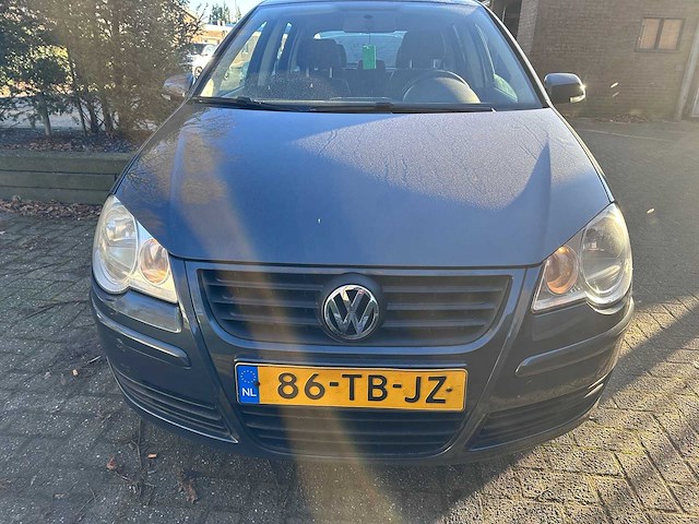 Volkswagen - polo - 1.4-16v comfortline - 86-tb-jz - afbeelding 17 van  18