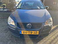 Volkswagen - polo - 1.4-16v comfortline - 86-tb-jz - afbeelding 17 van  18