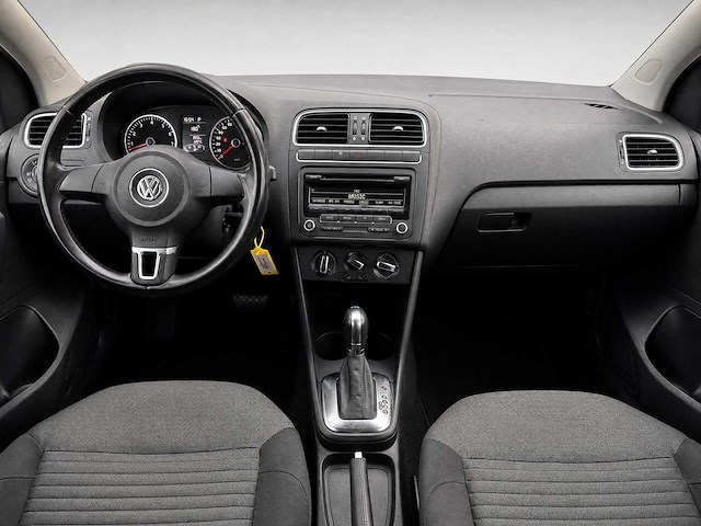 Volkswagen - polo - 1.4-16v comfortline kb-612-p 2011 iaw - afbeelding 12 van  15