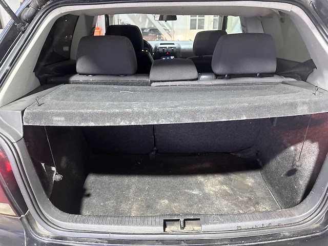 Volkswagen - polo - 1.4-16v sportline - 50-rz-bs - afbeelding 8 van  20