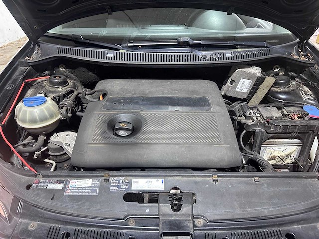 Volkswagen - polo - 1.4-16v sportline - 50-rz-bs - afbeelding 11 van  20