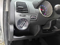 Volkswagen - polo - 1.4-16v trendline - 77-gt-ph- 2001 - afbeelding 3 van  17