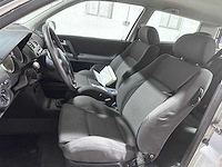 Volkswagen - polo - 1.4-16v trendline - 77-gt-ph- 2001 - afbeelding 4 van  17