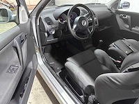 Volkswagen - polo - 1.4-16v trendline - 77-gt-ph- 2001 - afbeelding 12 van  17