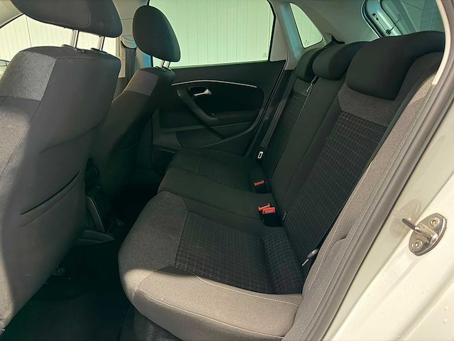 Volkswagen - polo - 1.4 tdi comfortline 5-zgv-62 2015 iaw - afbeelding 2 van  23