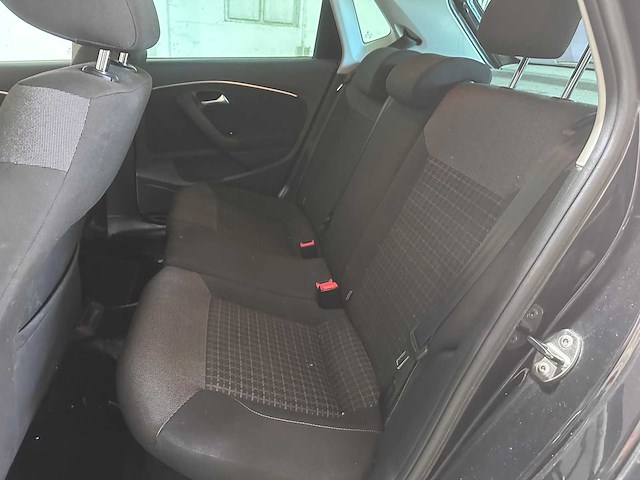 Volkswagen - polo - 1.4 tdi highline dsg- xl-494-k- 2014 - afbeelding 8 van  19