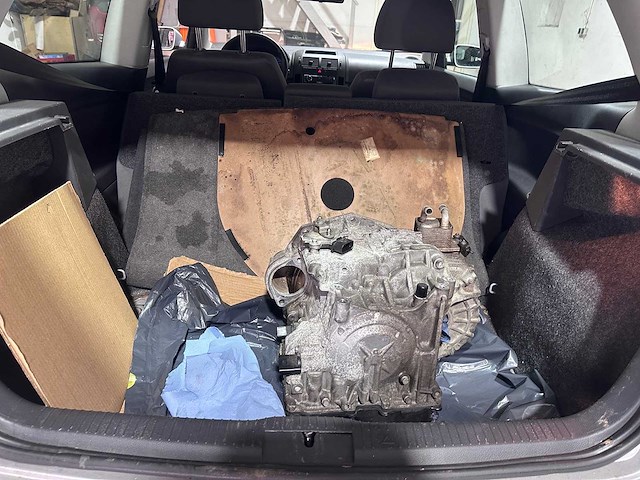 Volkswagen - polo - 1.6-16v optive - 10-xj-xv - afbeelding 8 van  20