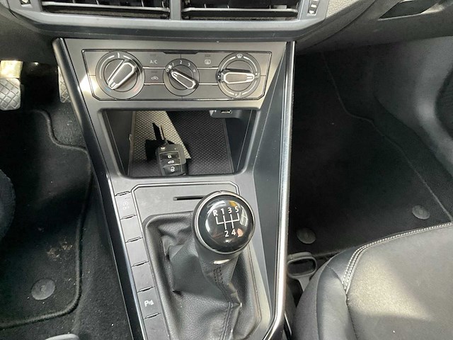 Volkswagen - polo - 1.6 tdi - personenauto - 2019 - afbeelding 9 van  31
