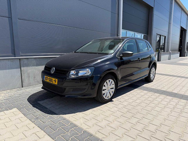 Volkswagen - polo - 1.6 tdi blm. trendl. - personenauto - 2011 - afbeelding 1 van  6