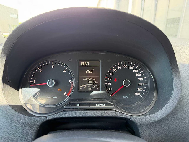 Volkswagen - polo - 1.6 tdi blm. trendl. - personenauto - 2011 - afbeelding 5 van  26
