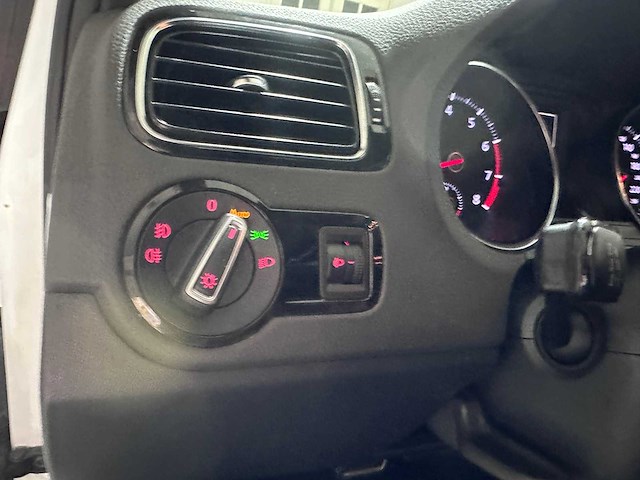 Volkswagen - polo - 1.8 tsi gti dsg- rx-192-h - afbeelding 5 van  20