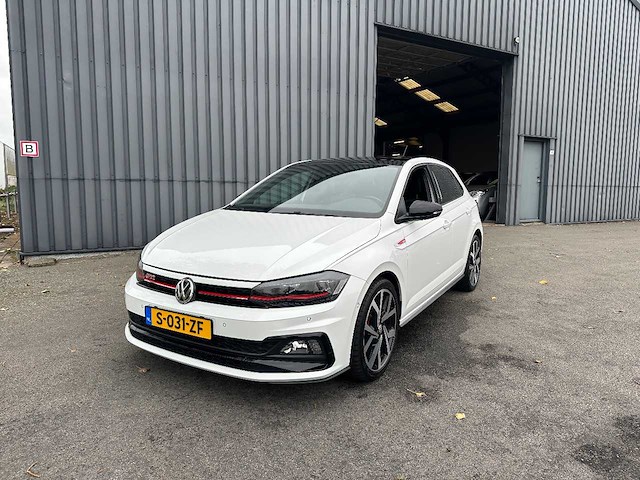 Volkswagen - polo - 2.0 tsi gti - car - 2019 - afbeelding 1 van  28