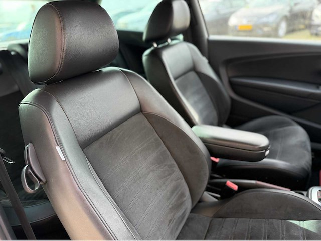 Volkswagen - polo - gti - 1.4 tsi - personenauto - 2011 - afbeelding 7 van  25