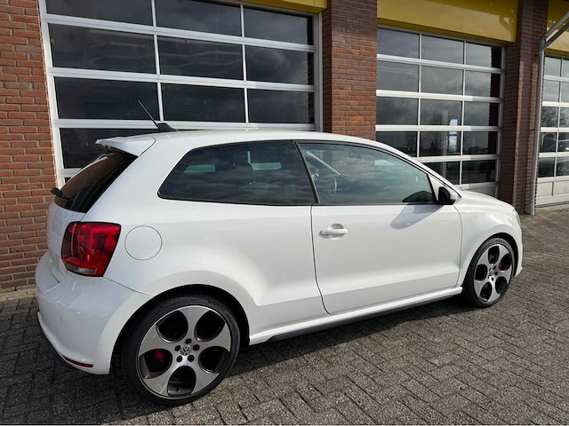 Volkswagen - polo - gti - 1.4 tsi - personenauto - 2011 - afbeelding 8 van  9