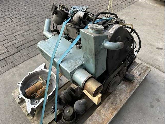 Volkswagen - scheepsmotor - afbeelding 4 van  4