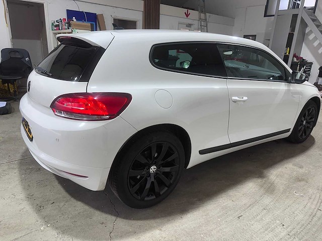 Volkswagen - scirocco - 1.4 tsi - x-438-gn- 2010 - afbeelding 12 van  17