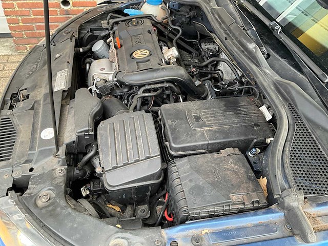 Volkswagen - scirocco - 1.4 tsi highl. plus - personenauto - 2010 - afbeelding 14 van  29