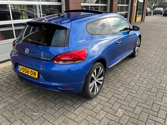 Volkswagen - scirocco - 1.4 tsi highl. plus - personenauto - 2010 - afbeelding 14 van  17