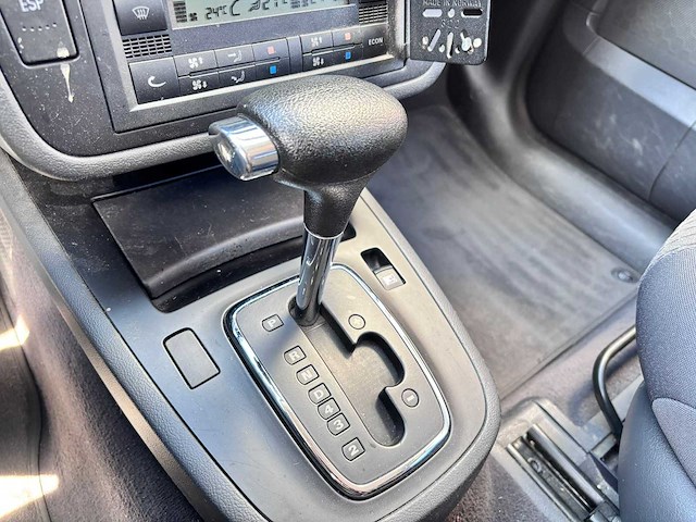 Volkswagen - sharan - 1.8 turbo comfortl. - 2005 - personenauto - 11-rd-kl - afbeelding 13 van  26