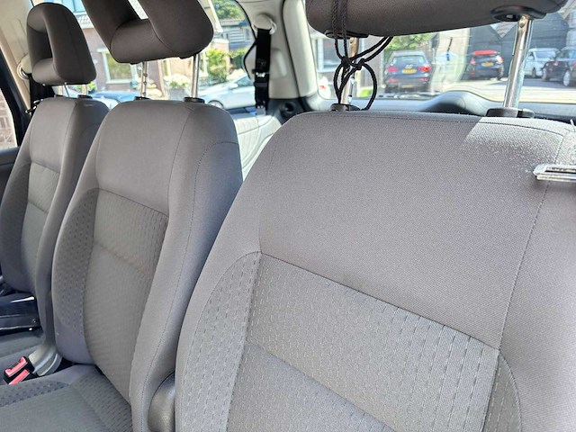 Volkswagen - sharan - 1.8 turbo comfortl. - 2005 - personenauto - 11-rd-kl - afbeelding 15 van  26