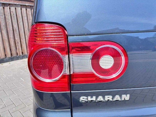 Volkswagen - sharan - 1.8 turbo comfortl. - 2005 - personenauto - 11-rd-kl - afbeelding 16 van  26
