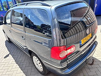Volkswagen - sharan - 1.8 turbo comfortl. - 2005 - personenauto - 11-rd-kl - afbeelding 18 van  26