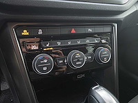 Volkswagen - t-roc - virtual cockpit - automaat - 2019 - 1.5 tsi - afbeelding 11 van  20
