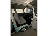 Volkswagen - t2 - t2 bay window - oldtimer - afbeelding 10 van  12