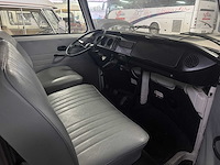 Volkswagen - t2 - t2 bay window - oldtimer - afbeelding 8 van  13