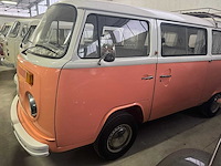 Volkswagen - t2 - t2 bay window - oldtimer - afbeelding 11 van  13