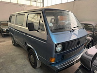 Volkswagen - t3 - transporter - oldtimer - afbeelding 10 van  15