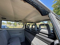 Volkswagen - t3 - transporter - oldtimer - afbeelding 15 van  15