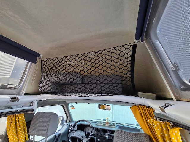 Volkswagen - t4 - kampeerauto - 81 kw - automaat - benzine - camper - afbeelding 20 van  36