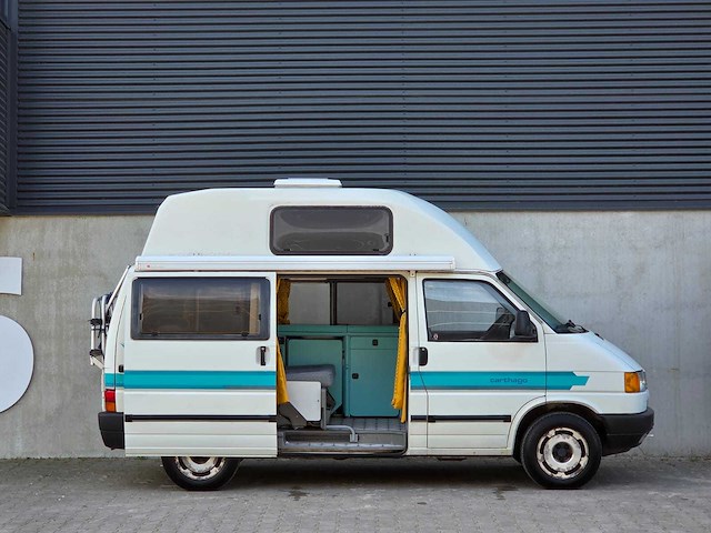 Volkswagen - t4 - kampeerauto - 81 kw - automaat - benzine - camper - afbeelding 34 van  40