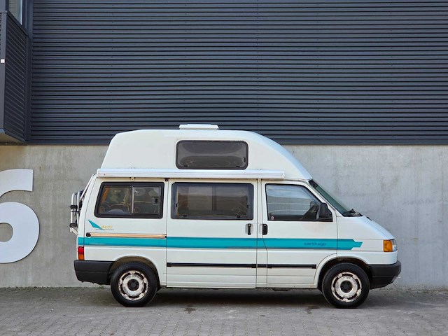 Volkswagen - t4 - kampeerauto - 81 kw - automaat - benzine - camper - afbeelding 38 van  40