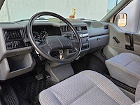 Volkswagen - t4 - kampeerauto - 81 kw - automaat - benzine - camper - afbeelding 24 van  32