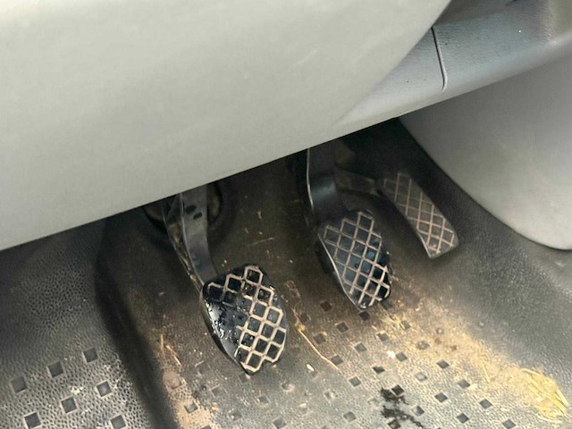 Volkswagen - t5 - transporter - bedrijfswagen - afbeelding 9 van  22