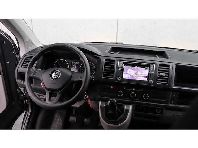 Volkswagen - t6 transporter kombi - 2.0 tdi - 9 persoons - schuidak - 2017 - personenauto - afbeelding 20 van  21
