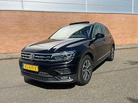 Volkswagen - tiguan - 1.4 tsi act cl bns rd-617-x 2017 iaw - afbeelding 1 van  5