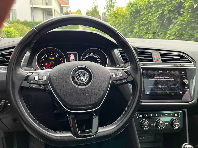 Volkswagen - tiguan - 1.4 tsi act cl bns rd-617-x 2017 iaw - afbeelding 3 van  3