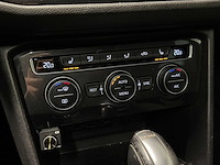 Volkswagen - tiguan - 1.4 tsi act highl. - rr-235-d- 2018 iaw - afbeelding 2 van  17