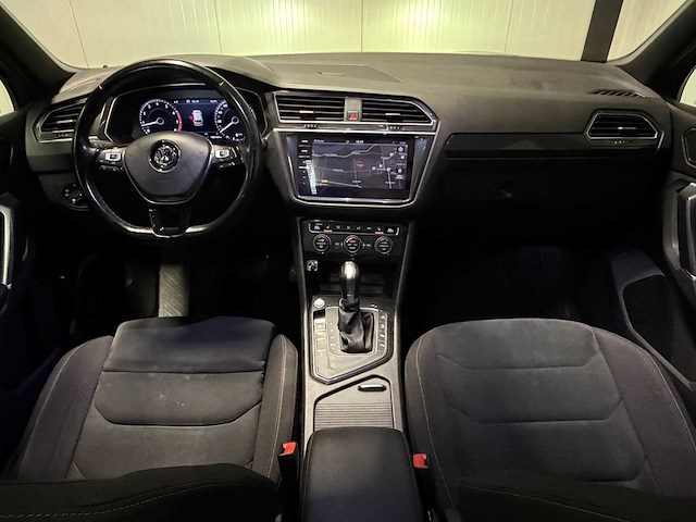 Volkswagen - tiguan - 1.4 tsi act highl. - rr-235-d- 2018 iaw - afbeelding 5 van  17