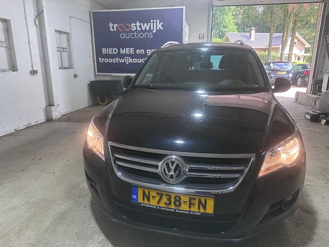 Volkswagen - tiguan - 1.4 tsi comf.&des.4motion - n-738-fn- 2010 - afbeelding 10 van  12
