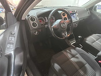 Volkswagen - tiguan - 1.4 tsi comf.&des.4motion - n-738-fn- 2010 - afbeelding 11 van  12