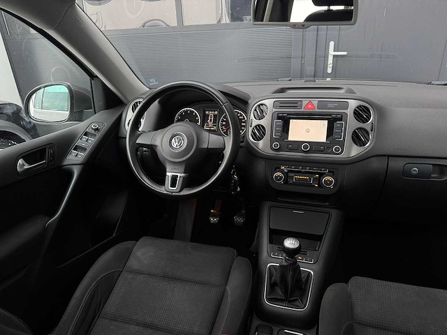 Volkswagen - tiguan - 1.4 tsi sport&style - car - 2010|k-027-vz|iaw - afbeelding 6 van  29