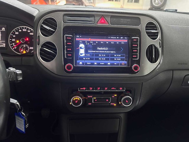 Volkswagen - tiguan - 1.4 tsi sport&style - k-491-nz - afbeelding 5 van  22