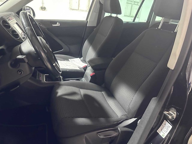 Volkswagen - tiguan - 1.4 tsi sport&style - k-491-nz - afbeelding 7 van  22