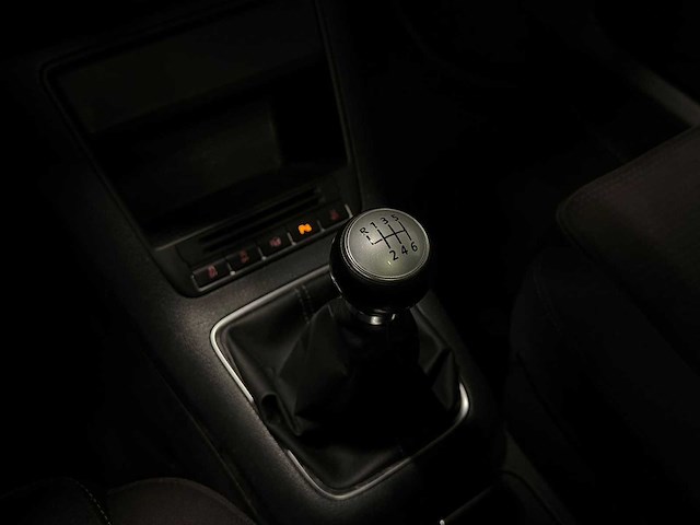 Volkswagen - tiguan - 1.4 tsi sport&style 2010 j-457-jb iaw - afbeelding 18 van  22