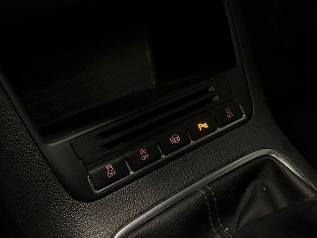 Volkswagen - tiguan - 1.4 tsi sport&style 2010 j-457-jb iaw - afbeelding 19 van  22